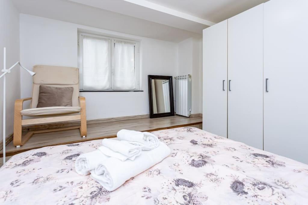 Apartment Adorno 2 - Affitti Brevi Italia Genua Buitenkant foto
