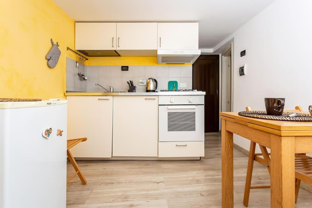 Apartment Adorno 2 - Affitti Brevi Italia Genua Buitenkant foto